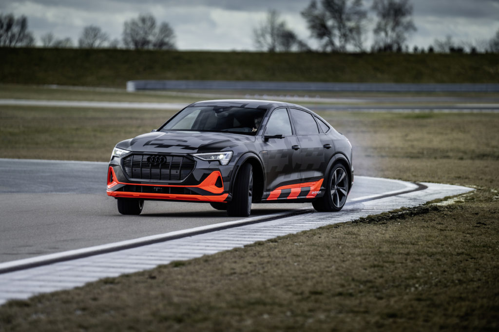 Audi e-tron dinamica pista