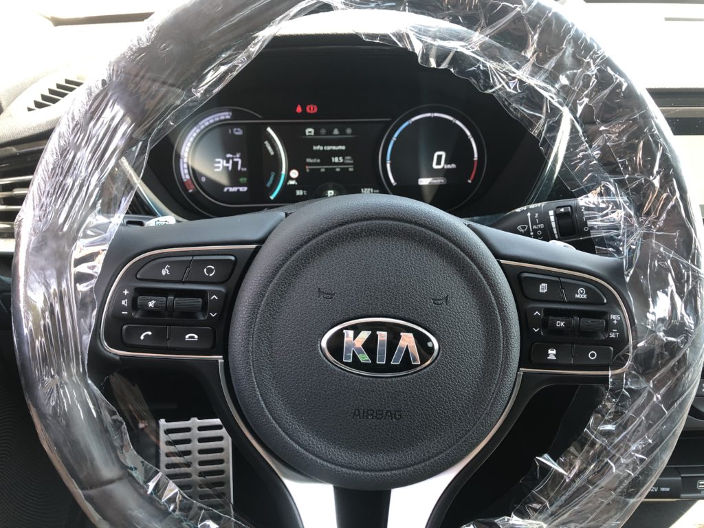 Kia e-Niro volante protetto anti Covid