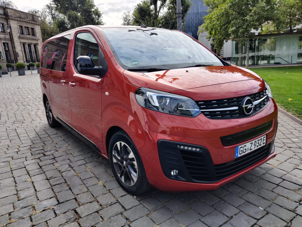 Opel Zafira-E Life