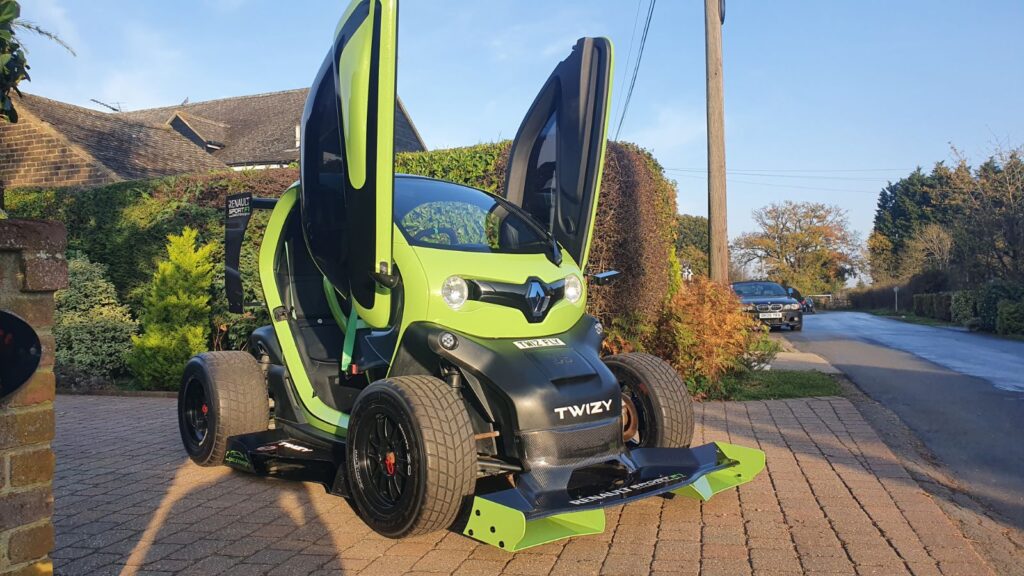 Renault Twizy F1 Oakley Design verde